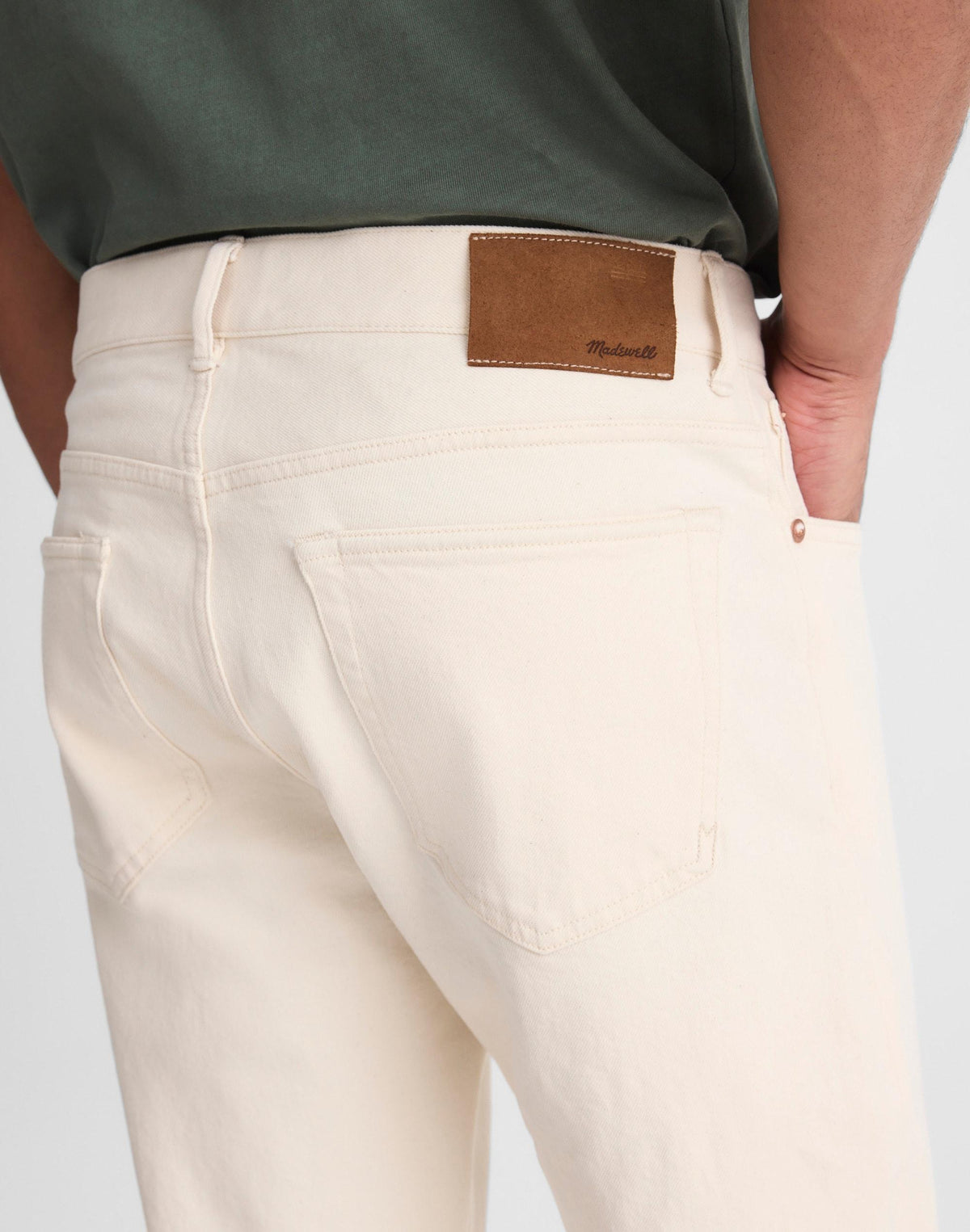 Madewell Relaxed Taper Jeans in Comfort Selvedge Ecru