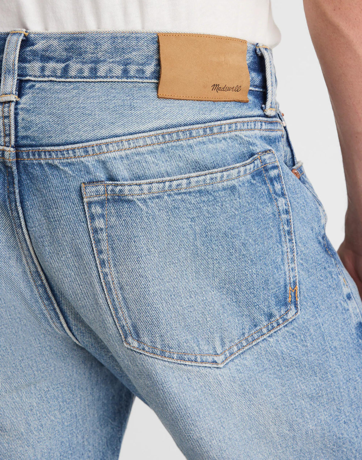 Madewell The 1991 Straight-Leg Jean in Japanese Selvedge Lamina Wash