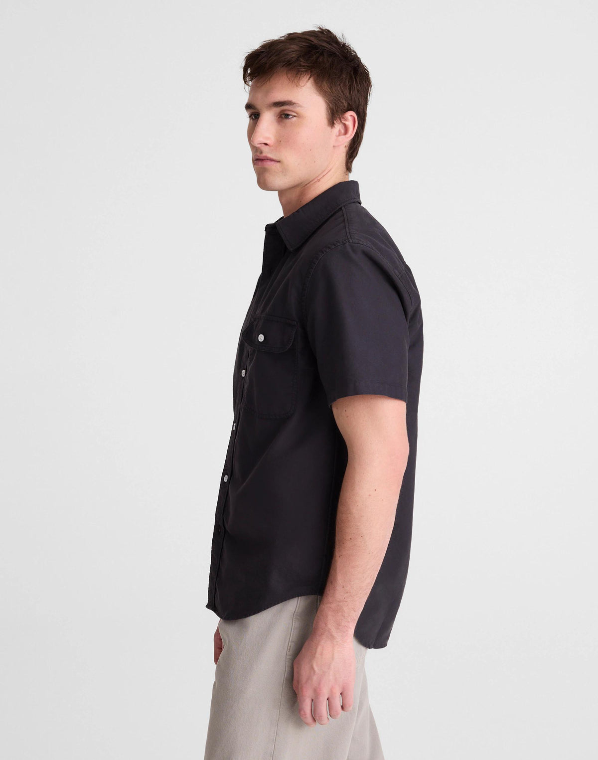 Madewell Short-Sleeve Single-Pocket Shirt in Allday Oxford Licorice