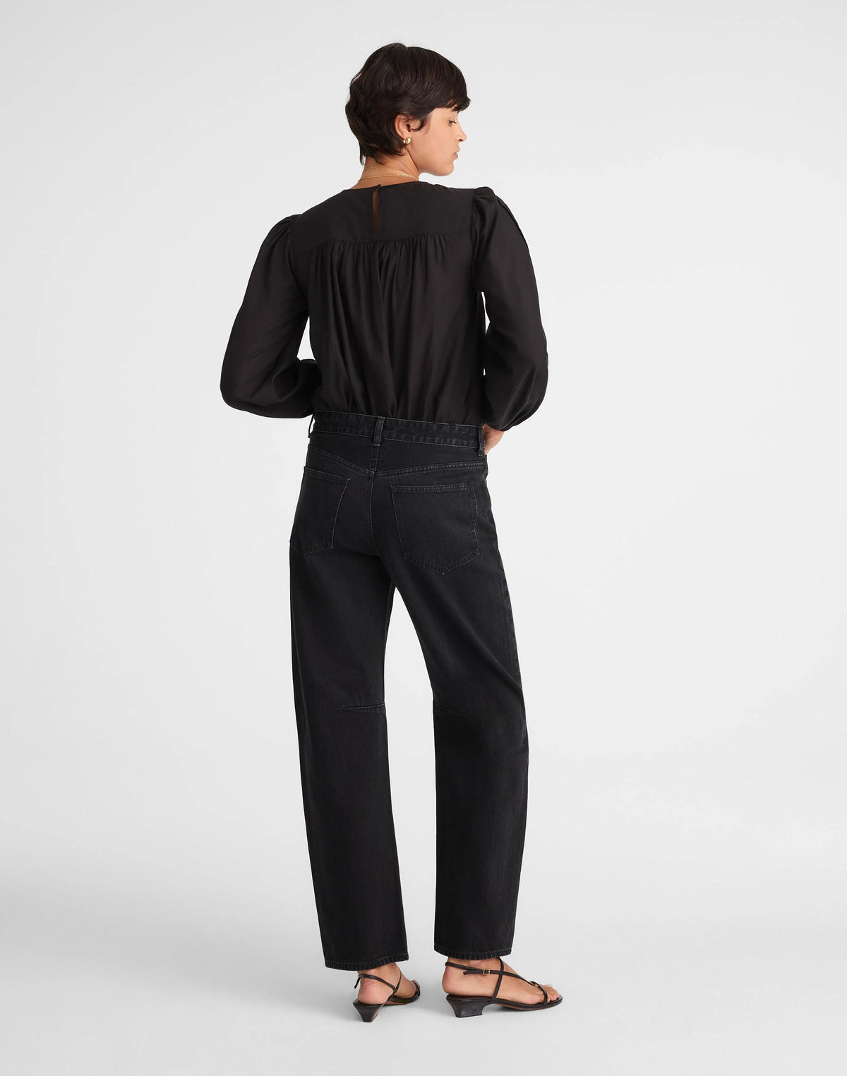 Madewell The Darted Barrel-Leg Jean Washed Black