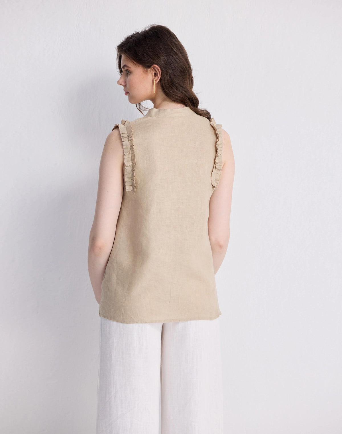 Madewell Reistor® Sleeveless 100% Hemp Top with Ruffles in Neutral Beige Beige