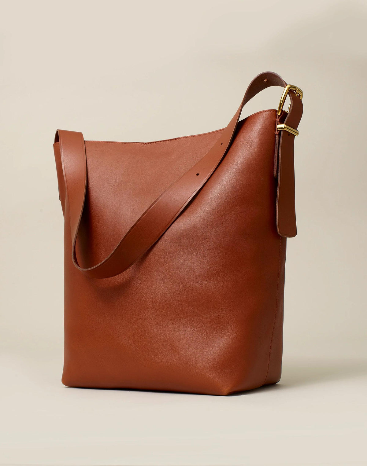 Madewell The Essential Bucket Tote Warm Cinnamon