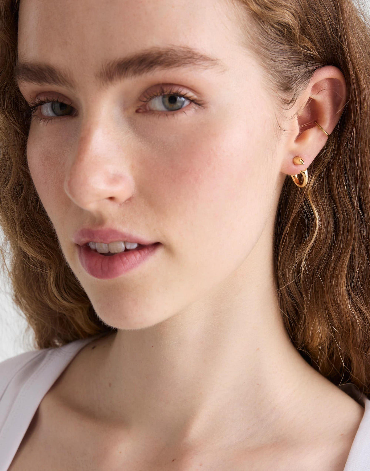 Madewell Fish Split Hoop Earrings Antique Gold